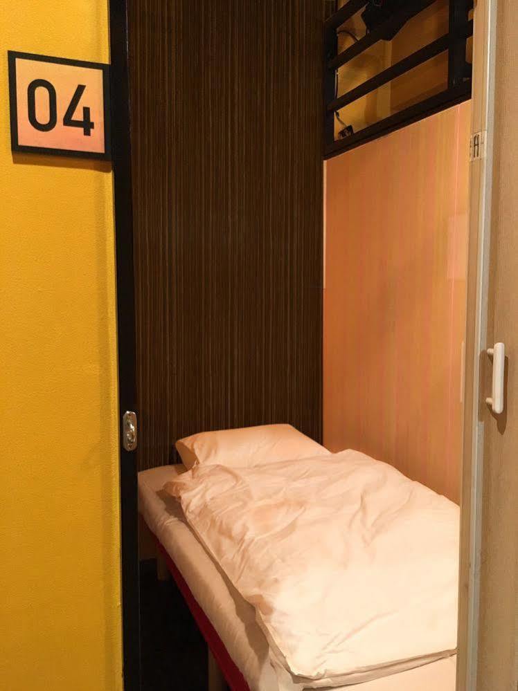 Guest House Chadapon Tokio Buitenkant foto